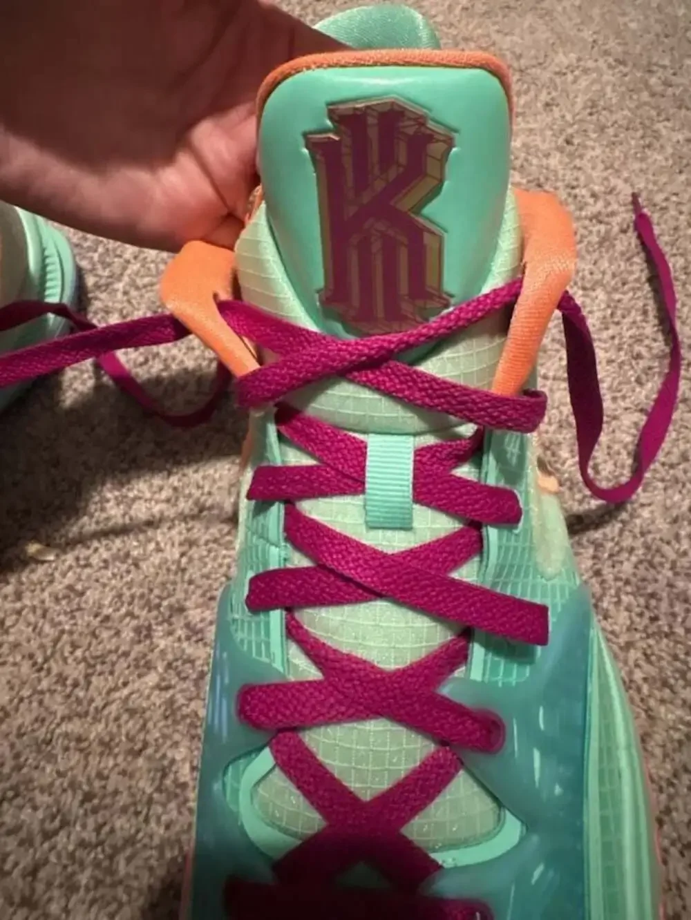 Nike Kyrie Low 4 'Keep Sue Fresh' Basketball Shoes - Picture 6 of 7